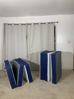 Tri-Fold 6” Thick TwinXL Mattress LIKE NEW! 2 AVAILABLE $60 EACH