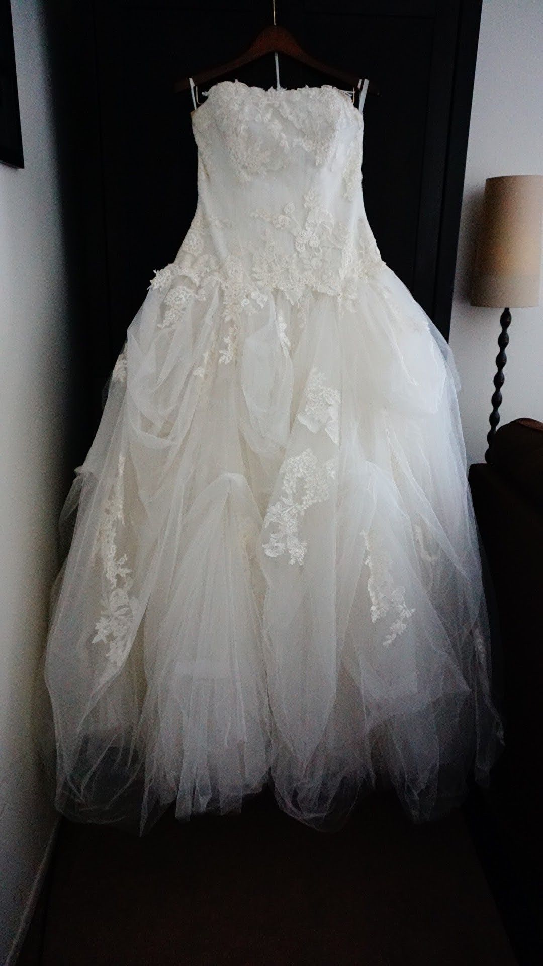 Wedding Dress-Ivory Size 14