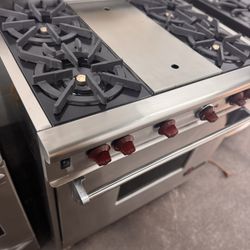 Wolf 36 Inches  Range ( All Gas)  Bake  Convection   Good Condition One Year Warranty 