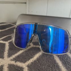 Oakleys 