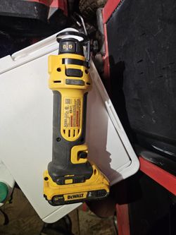 Dewalt 