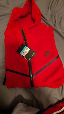nike tech