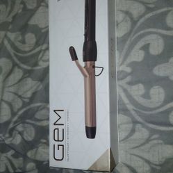 Gem Curling Iron Brand New Only Try It Ones