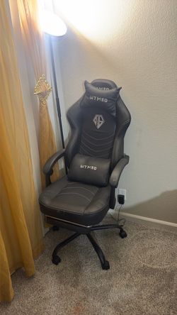 Gaming chair