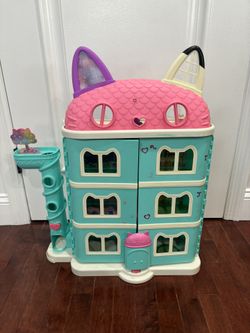 Gabby‘s Dollhouse & Accessories