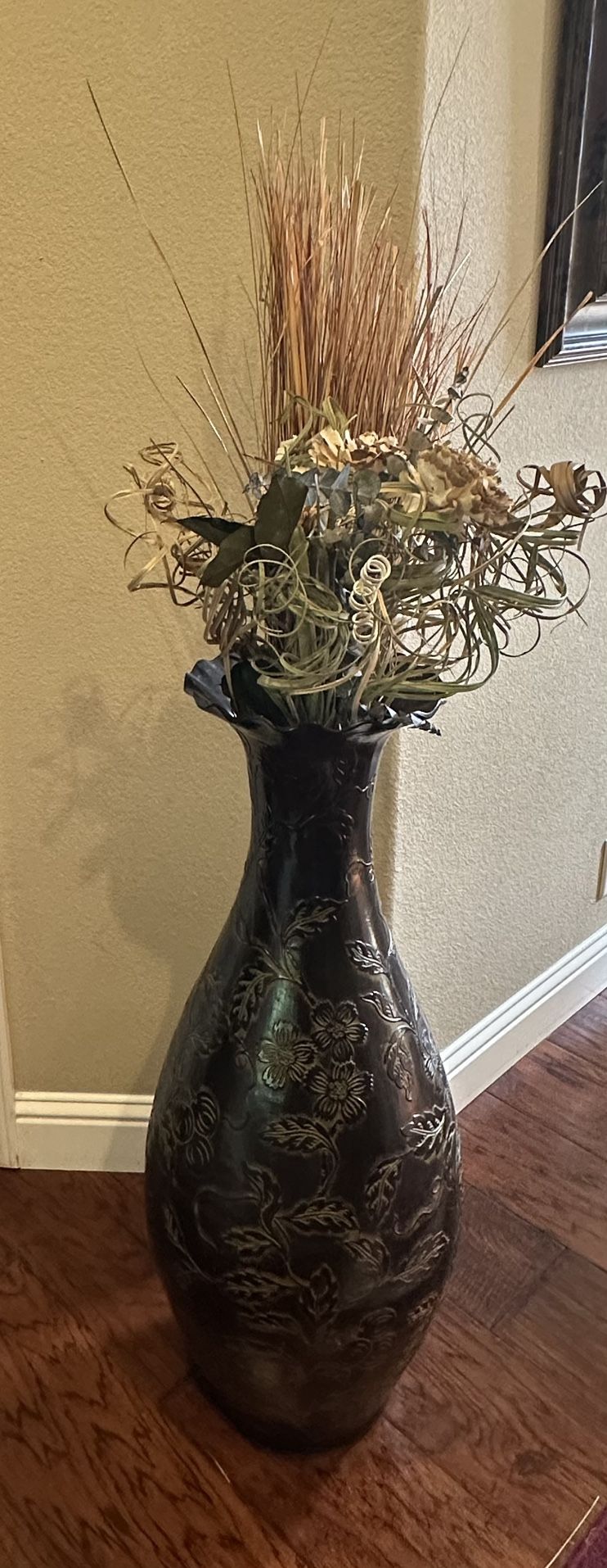 Vintage Decorative Floor Vase 36” with dried arrangement