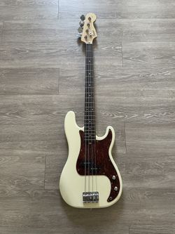 Squire Fender P Bass