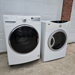 Whirlpool WASHER AND General Eléctric Dryer 