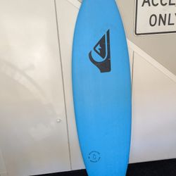 Like New Quicksilver Batboard Surfboard