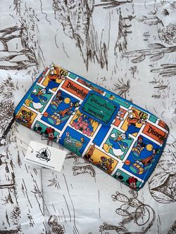 Disney Wallet