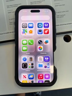iPhone 16 Pro Max