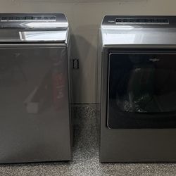 Electric Whirlpool Smart Washer And Dryer Set