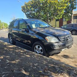 2006 Mercedes M350