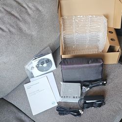 Dell mobile projector M115HD