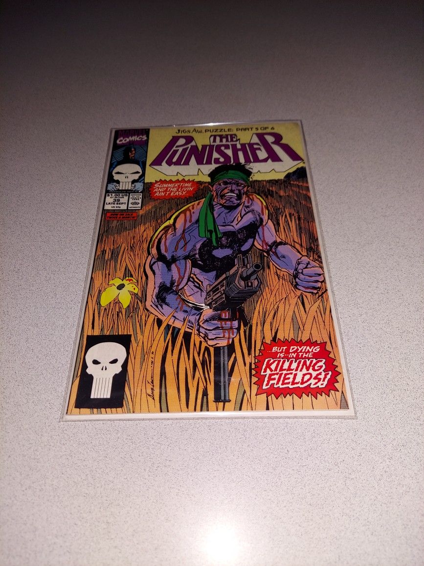 1990 THE PUNISHER #39 COMIC BAGGED AND BOARDED