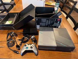 Microsoft Xbox One Halo 5: Guardians Limited Edition 1TB Bundle w/ Box NO GAME