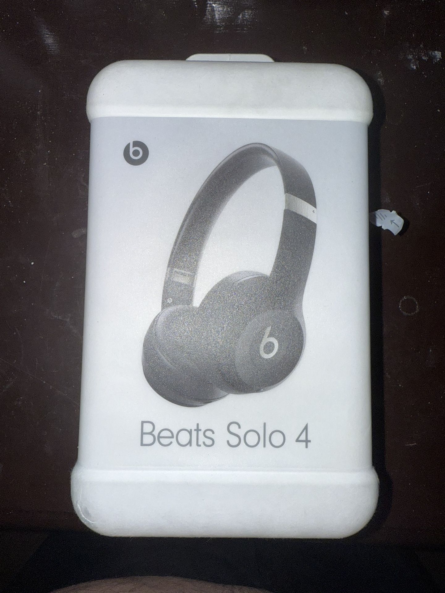 Beats Solo 4