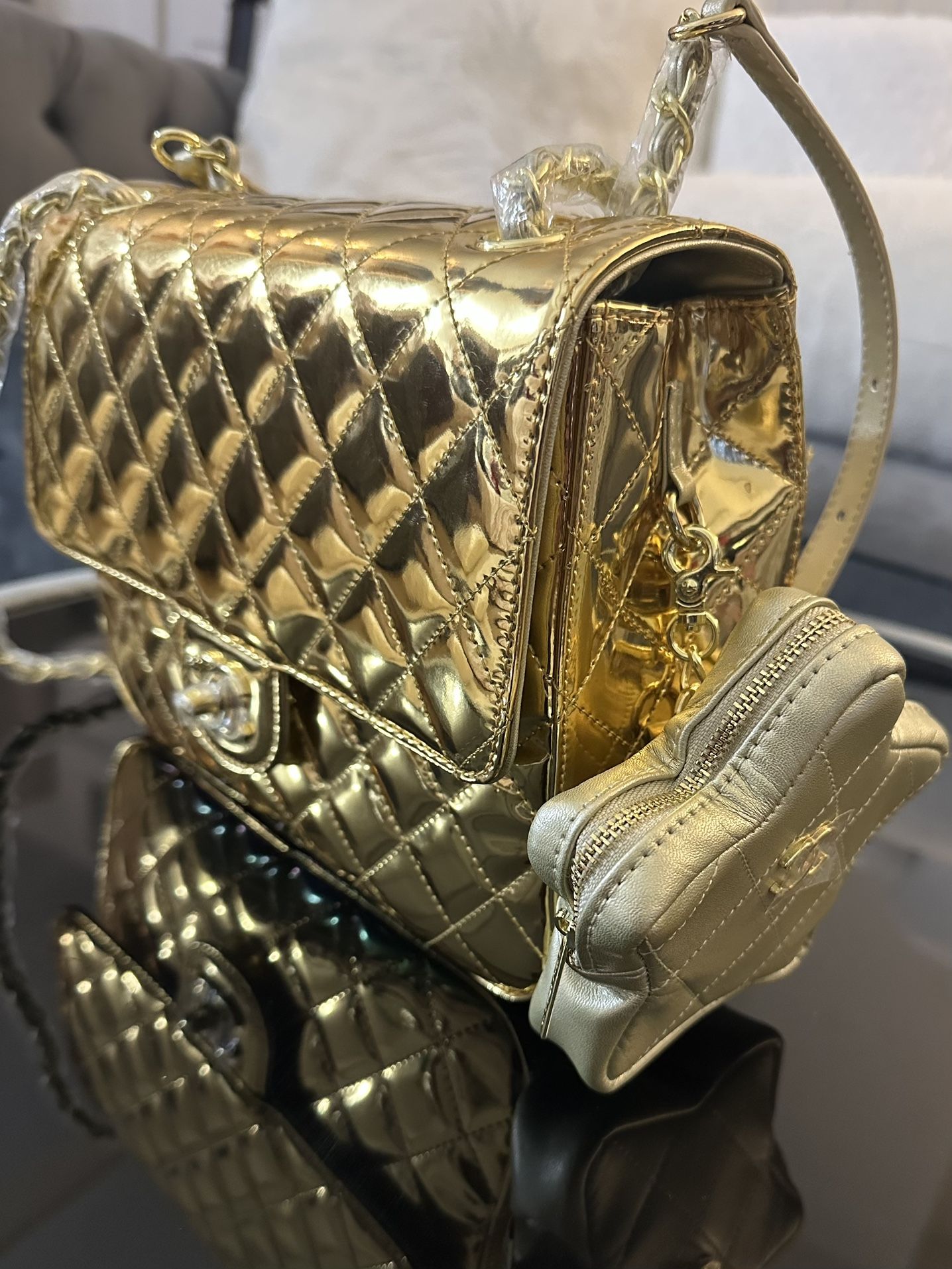 Gold Quilted CC backpack 23cm gold patent calfskin gold hardware with mini pouch