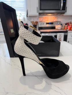 Steve Madden Pumps