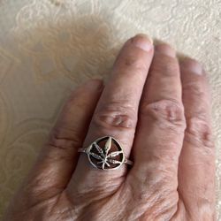 Ring