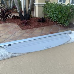 2018 Nissan rogue cargo cover