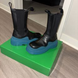 Bottega Boots