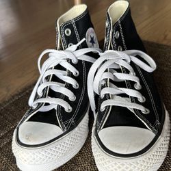Converse Gym Shoes 