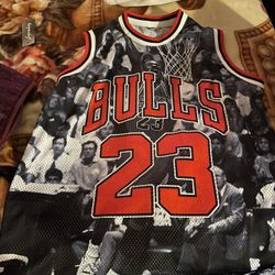 Bulls Jordan jersey