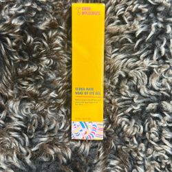 Good Molecules Yerba Mate Wake Up Eye Gel