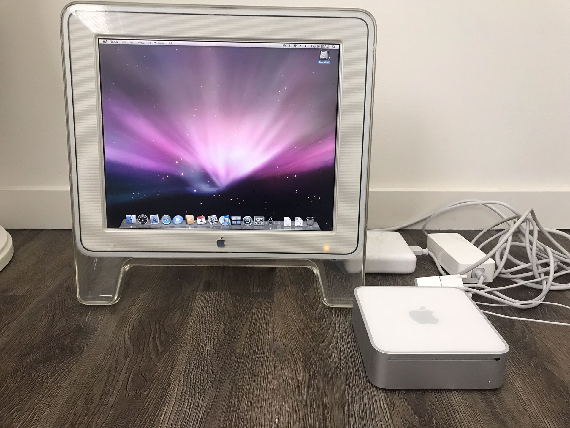 Apple Mac Mini A1283 Desktop-Core 2 Duo, 2.53GHz, 4GB, 298GB Bundled w Apple Studio Display Monitor M7649 LCD Flat Panel 17” Color