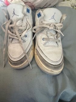 Kids Jordans used 1Y