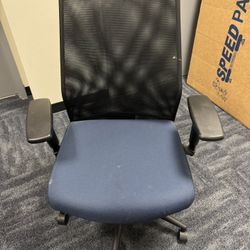 Rolling Office Chairs 