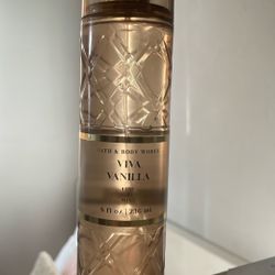 Bath & Body Works Mist (Viva Vanilla)