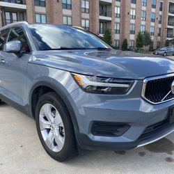 2022 Volvo Xc40
