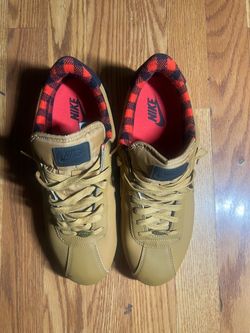 Nike Low-Top Sneakers Wheat Flannel