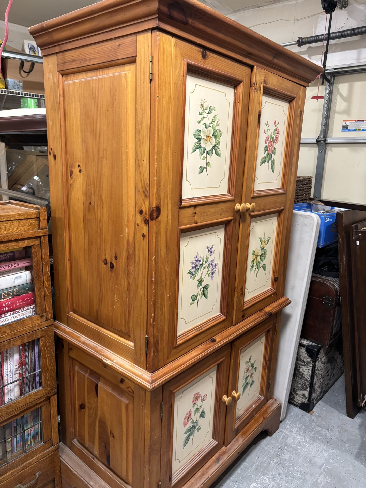 Armoire