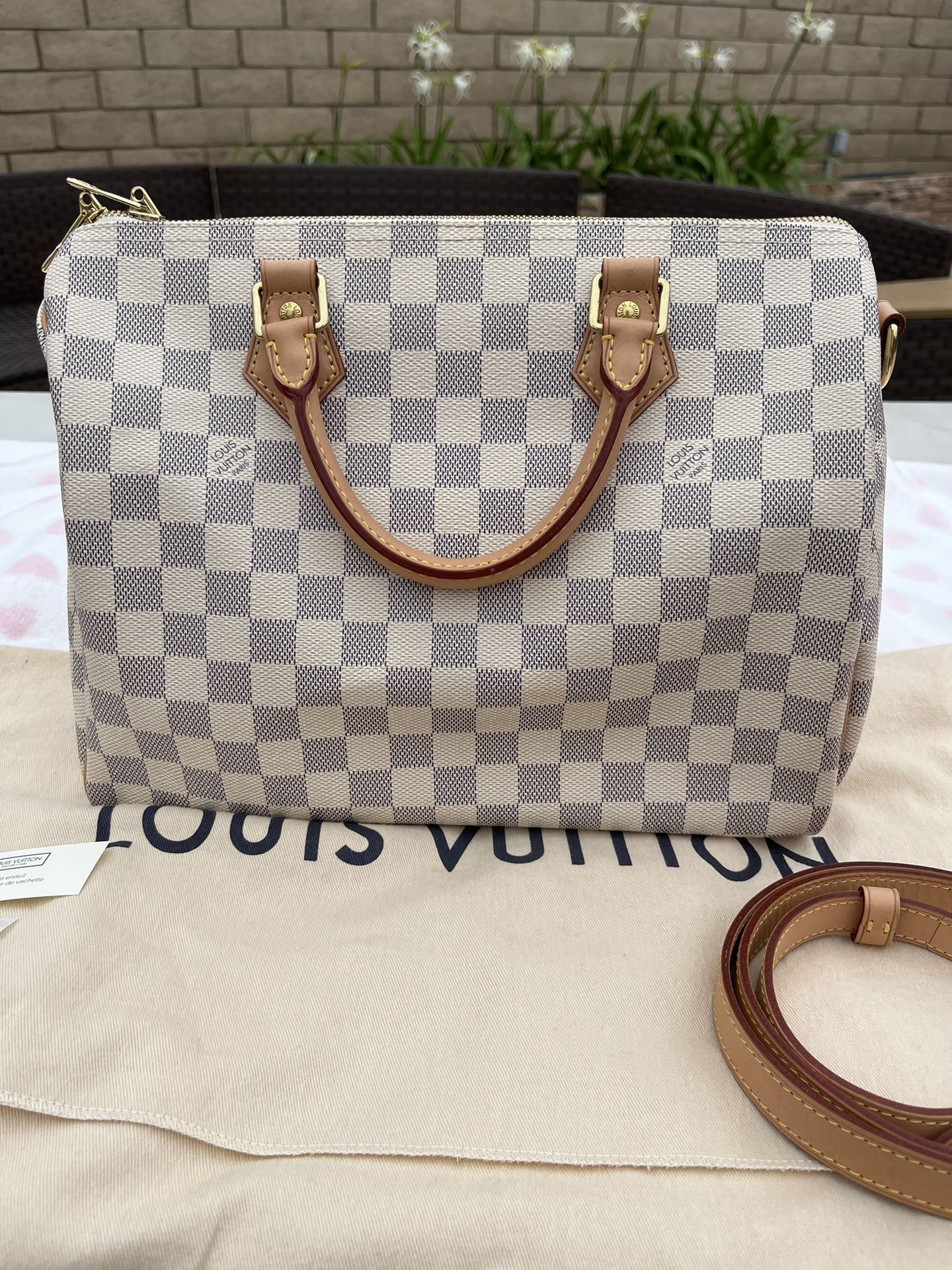 LOUIS VUITTON White Croisette Damier Azur Satchel Crossbody Bag for Sale in  Kearny, NJ - OfferUp