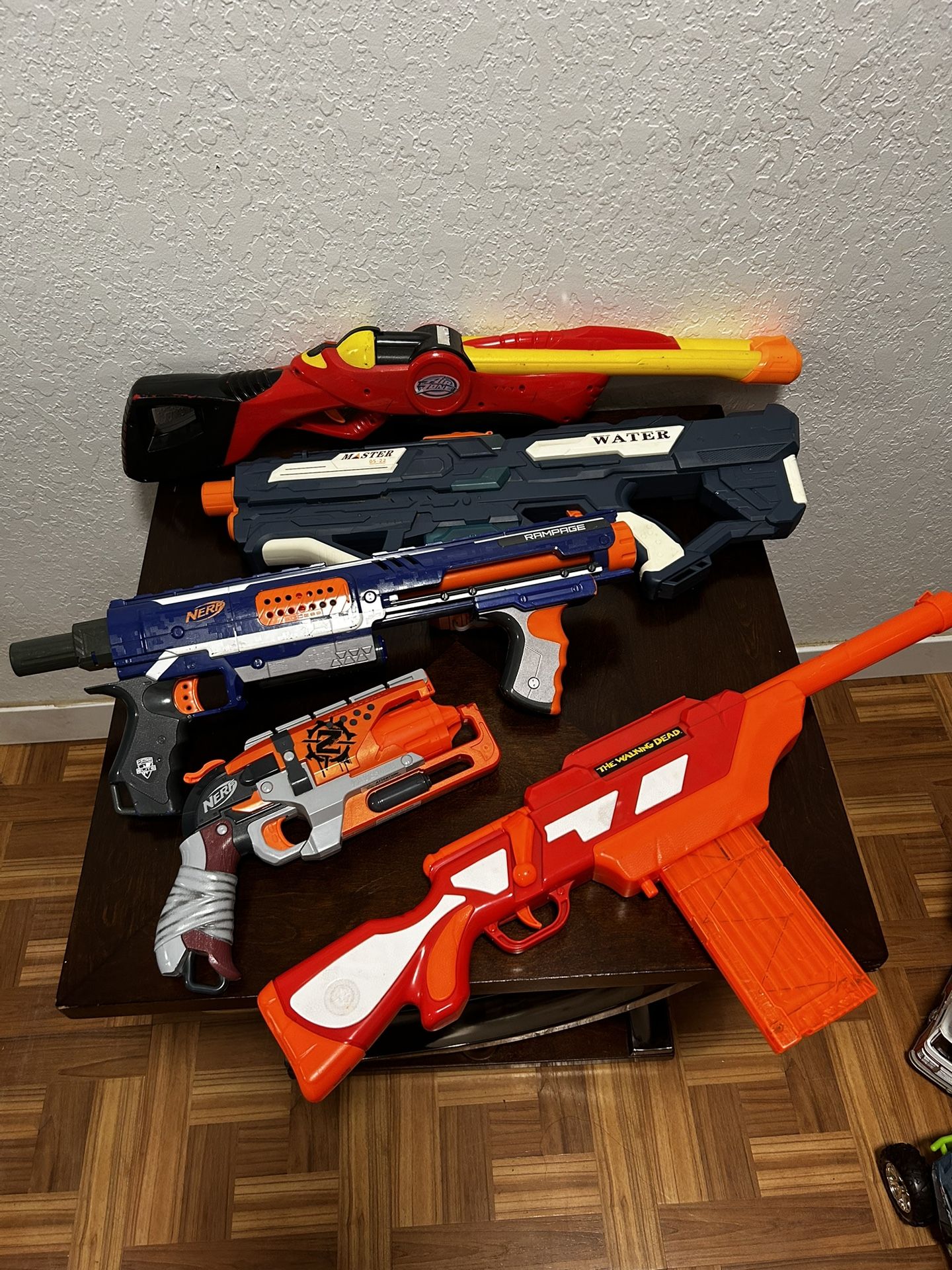 Nerf Guns & Nerf Elite Magazine Drum Bundle