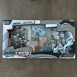 Pokemon TCG Scarlet & Violet Unova Heavy Hitters Premium Collection (Black Bolt & White Flare)