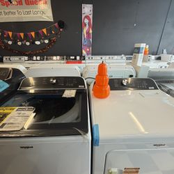 Whirlpool Top Load Washer with Removable Agitator And Gas Dryer 
