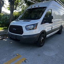 2018 Ford Transit-350