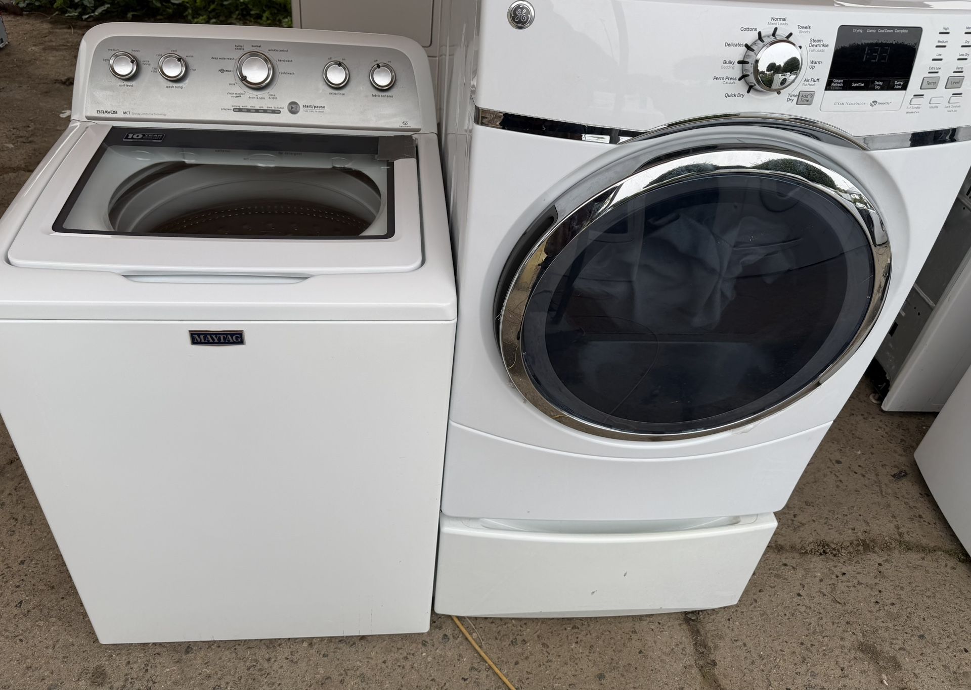Washer And gas Dryer