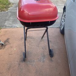 Portable Charcoal Grill