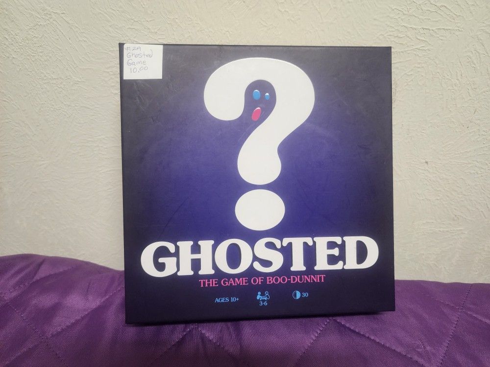 Ghosted Card Game The Fun Family Game of Boo-Dunnit Ages 10+ 3-6 Players. New!
