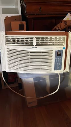 Air Conditioner With Remote 