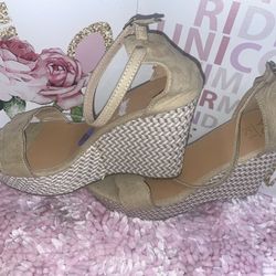 Women’s Shoes Size 8.5