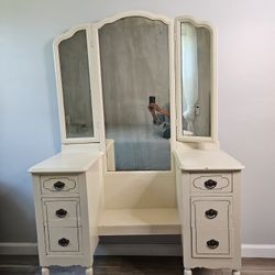 Antique 1920s Vanity with Trifold Mirror - Dressing Table