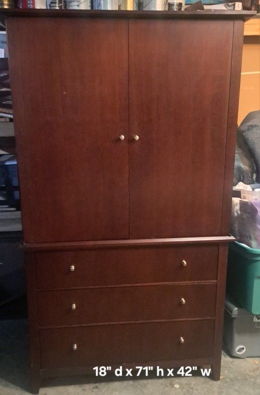 Thomasville Armoire