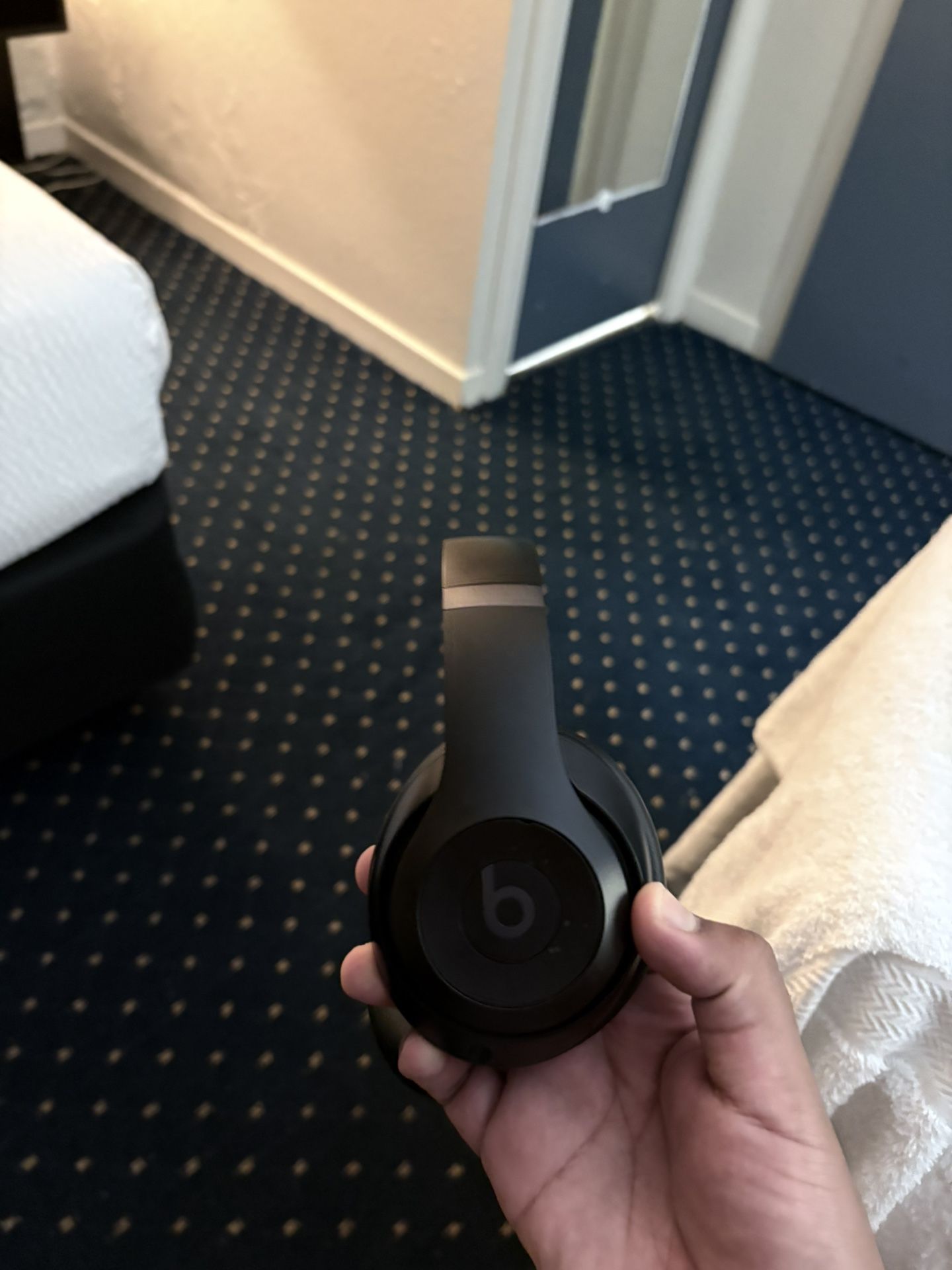 Beats Studio Pro