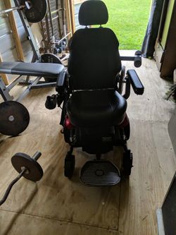 Electric Wheelchair